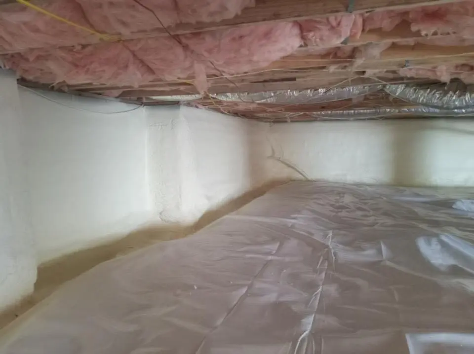Crawl space encapsulation with closed-cell spray foam for Flat Roof Repair in Canyon Lake